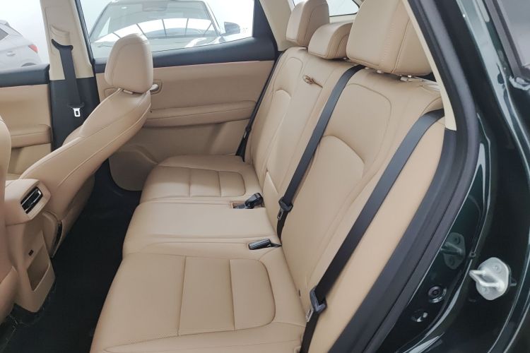 蓝电E5 PLUS 2025款 165km 长续航版PLUS 5座中控内饰7004