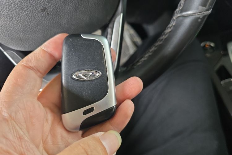 奇瑞新能源 瑞虎e 2019款 纵享版中控内饰7001