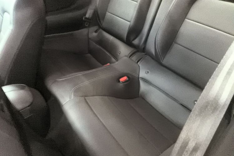 福特 Mustang 2021款 2.3T EcoBoost中控内饰21