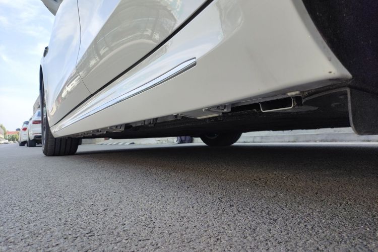 鸿蒙智行 智界S7 2025款 855km Max局部细节9002