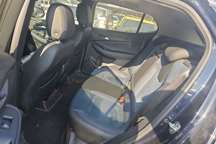 别克 昂科拉GX 2020款 20T CVT两驱豪华型中控内饰21