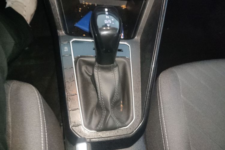 大众 朗逸 2023款 新锐 1.5L 自动新逸版中控内饰18