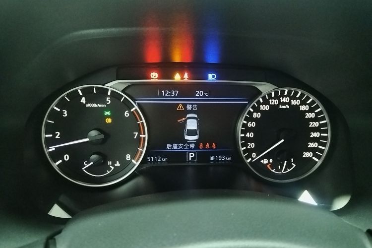 日产 天籁 2022款 2.0T XL 进享版中控内饰14