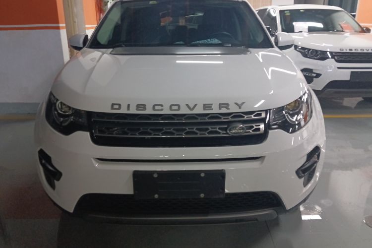 路虎 发现神行 2019款 240PS SE版 国VI车身外观2