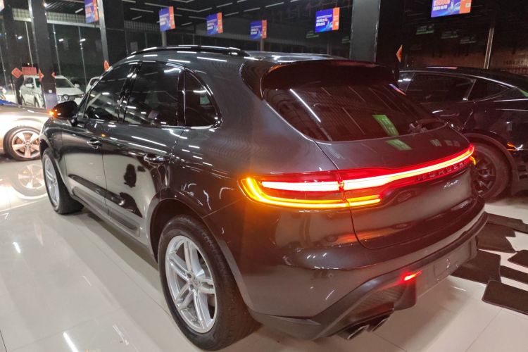 保时捷 2024款 Macan 2.0T车身外观4