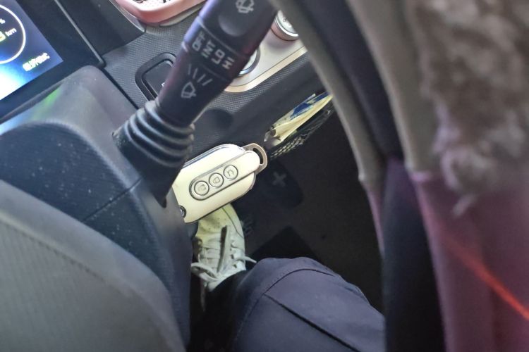 五菱汽车 宏光MINIEV 2021款 马卡龙臻享款 磷酸铁锂中控内饰7001