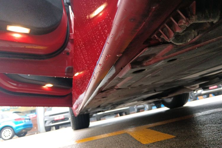 宝马3系GT 2017款 320i 时尚型局部细节9002