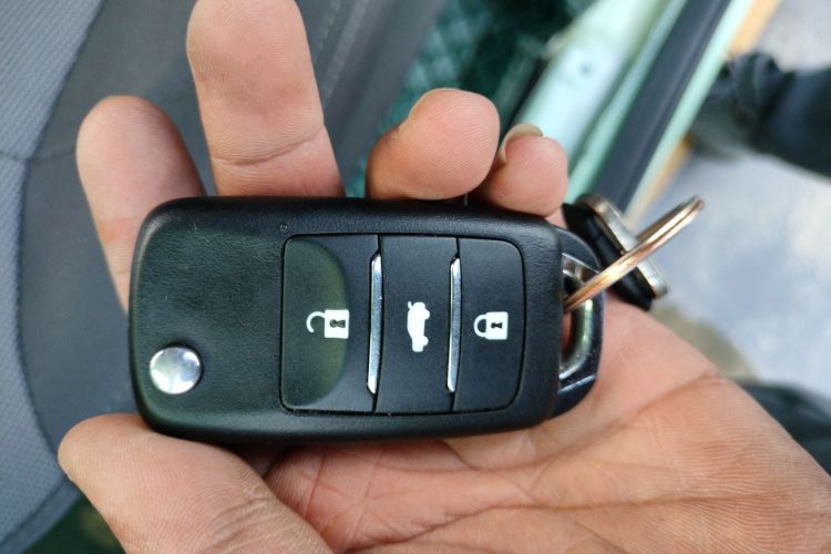 长安启源 长安Lumin 2023款 205km 香沁款中控内饰11