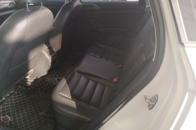 大众 途岳 2019款 280TSI 两驱豪华版 国VI中控内饰21