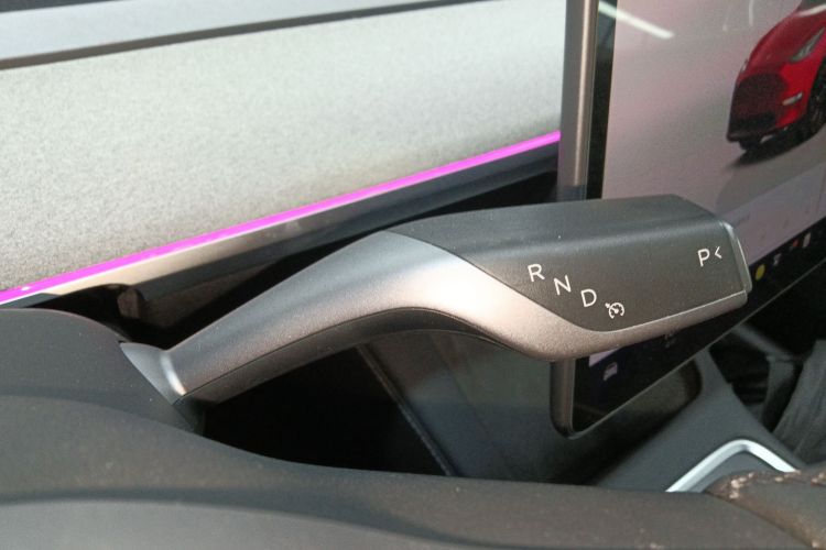 特斯拉 Model Y 2024款 后轮驱动版中控内饰18