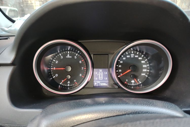 哈弗H6 2017款 红标 运动版 1.5T 自动两驱豪华型中控内饰14