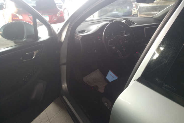 保时捷 2018款 Macan 2.0T中控内饰7003