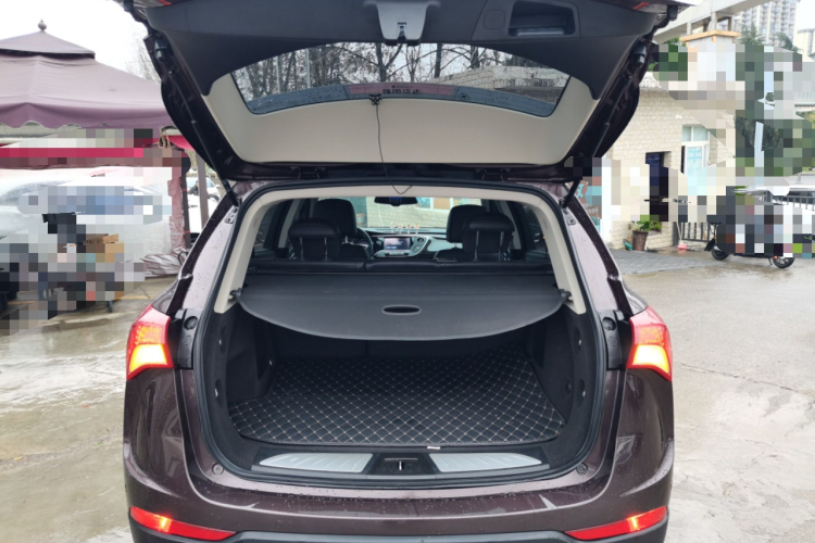 别克 昂科威 2019款 20T 两驱精英型 国V机舱底盘23