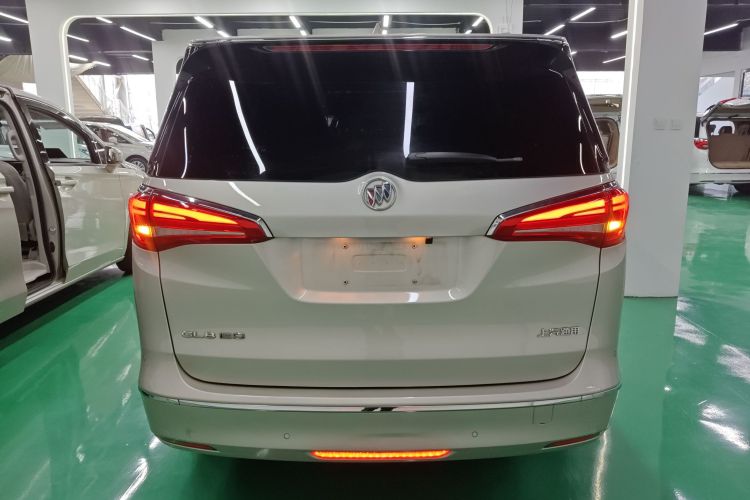 别克GL8 2017款 ES 28T 舒适型 国V车身外观6