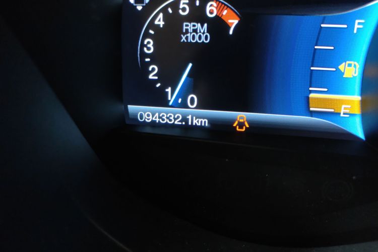 福特 金牛座 2015款 EcoBoost 245 豪华型中控内饰15