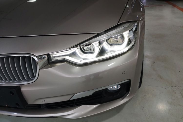 宝马3系 2019款 320Li 时尚型局部细节36