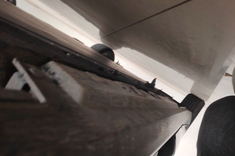 红旗E-QM5 2021款 网约充电 基础版 5座局部细节9001