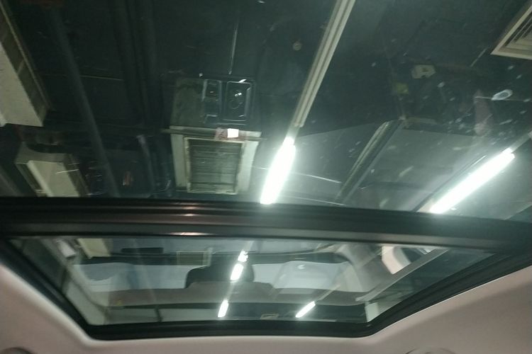 红旗HS5 2023款 2.0T 旗享Pro版中控内饰22