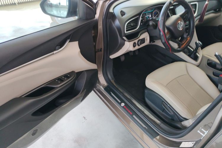 别克 英朗 2017款 15N 手动精英型中控内饰20