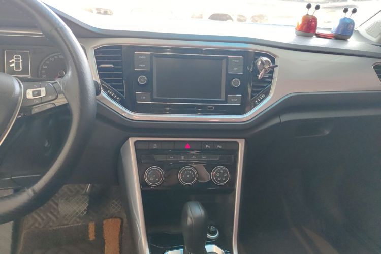大众 T-ROC探歌 2018款 230TSI DSG两驱进取型 国V中控内饰16