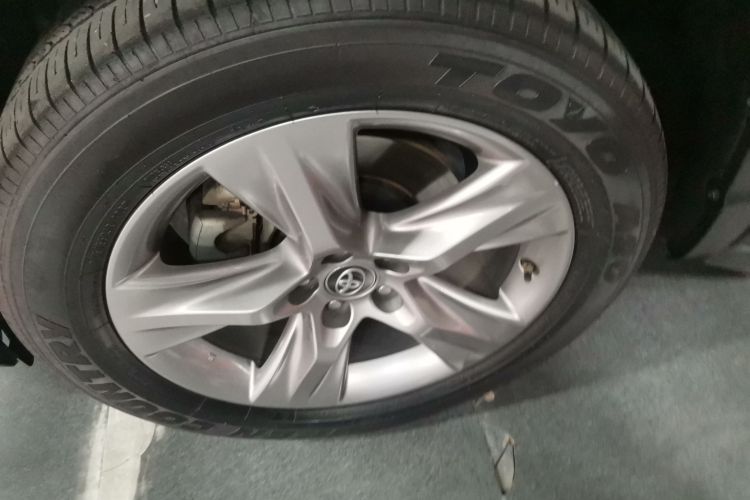 丰田 汉兰达 2021款 2.0T 四驱豪华版 7座车身外观6007