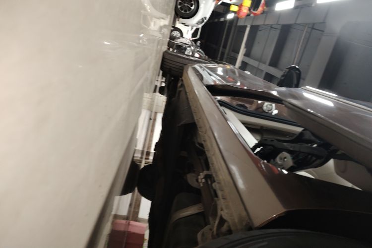 别克GL8 2021款 陆上公务舱 652T 尊贵型局部细节9002