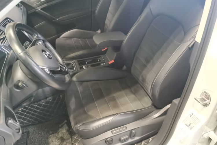 大众 高尔夫 2020款 280TSI DSG豪华型中控内饰19