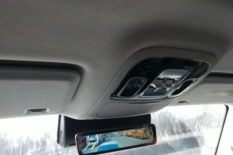 北京越野BJ40增程 2025款 进阶版中控内饰22