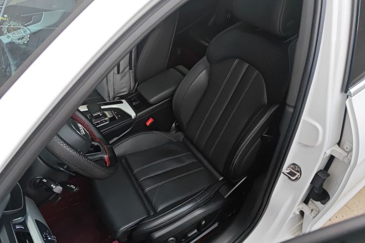 奥迪A4L 2022款 40 TFSI 时尚动感型局部细节19