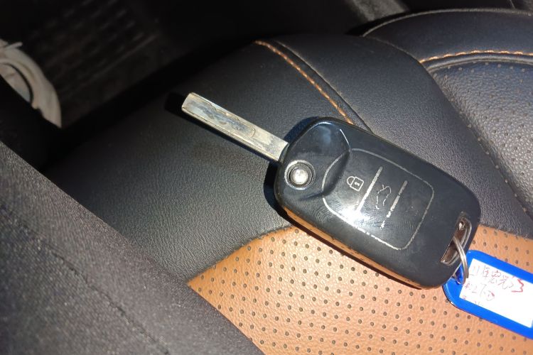 五菱汽车 五菱宏光S3 2019款 1.5L 手动豪华型 国VI中控内饰7001