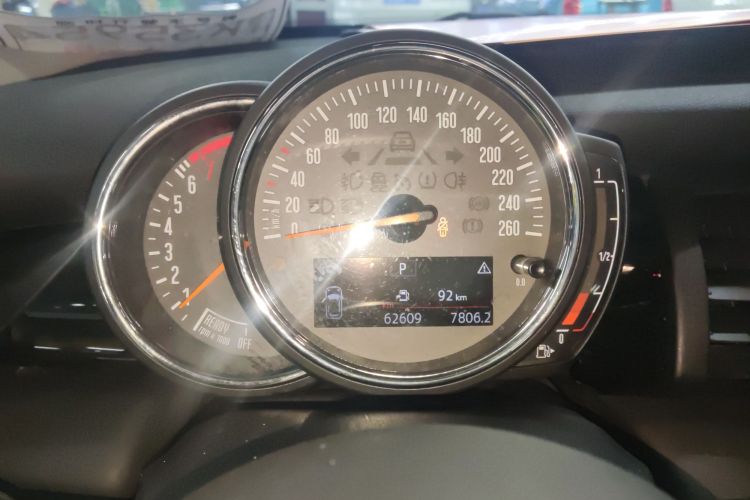 MINI 2019款 1.5T ONE PLUS局部细节14