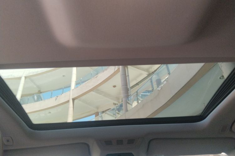 宝马7系 2014款 730Li 臻享型局部细节22