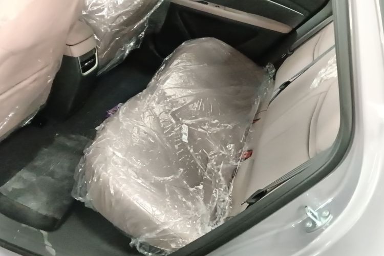 小鹏MONA M03 2025款 515 长续航 Plus中控内饰7004