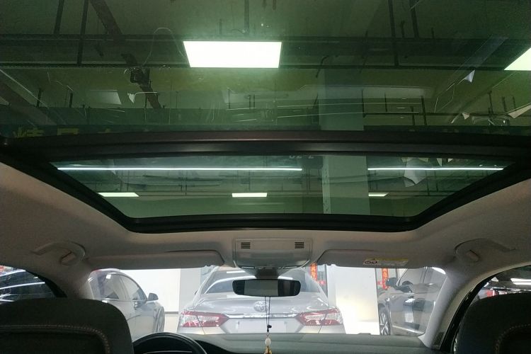 大众 迈腾 2023款 200万辆纪念版 330TSI DSG豪华型局部细节22