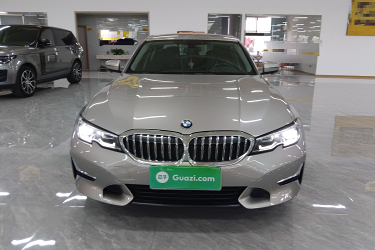 宝马3系 2020款 325Li 首发版车身外观2