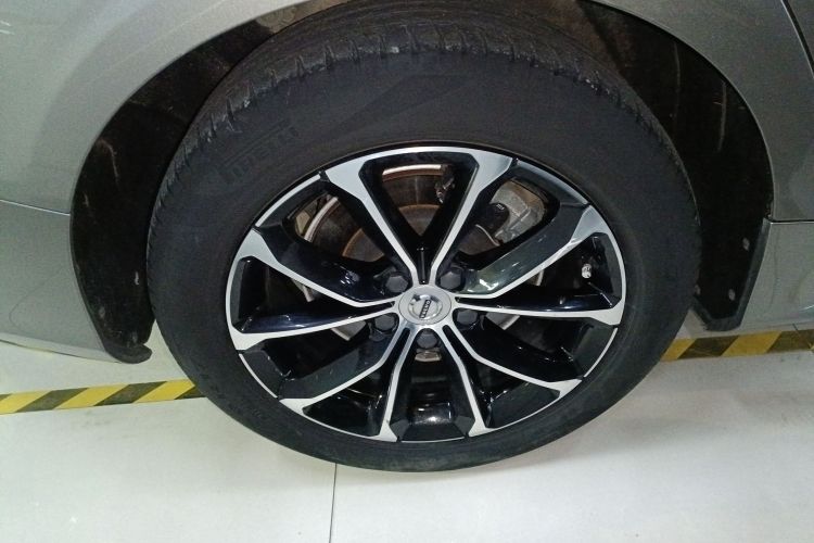 沃尔沃S60 2021款 T4 智逸豪华版车身外观6003