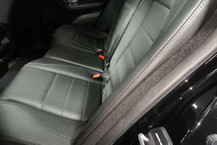 奔驰GLE轿跑 2020款 GLE 450 4MATIC 轿跑SUV 时尚型中控内饰21