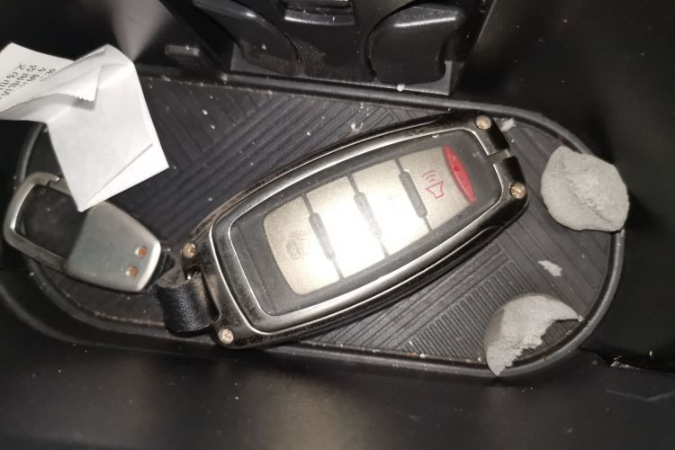 哈弗H6 2022款 第三代 1.5T DHT中控内饰11