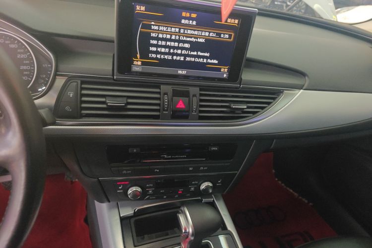 奥迪A6L 2014款 TFSI 舒适型中控内饰16