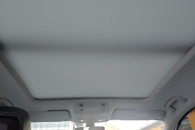 大众 迈腾 2023款 200万辆纪念版 330TSI DSG领先型中控内饰22