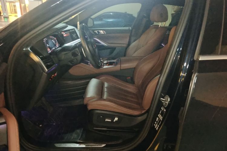 宝马X6 2022款 xDrive30i M运动套装中控内饰19