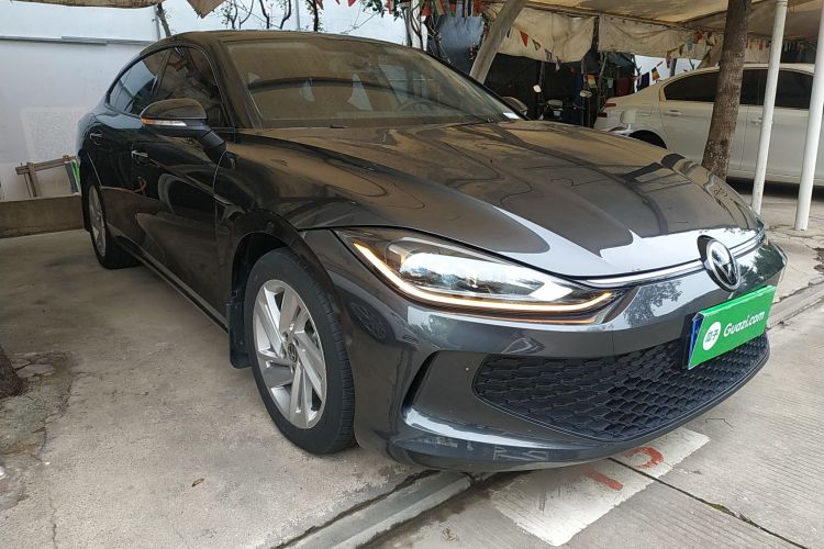 大众 2022款 凌渡L 280TSI DSG热辣版车身外观3