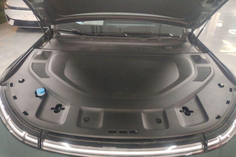 小鹏P7 2023款 P7i 702 Pro局部细节24