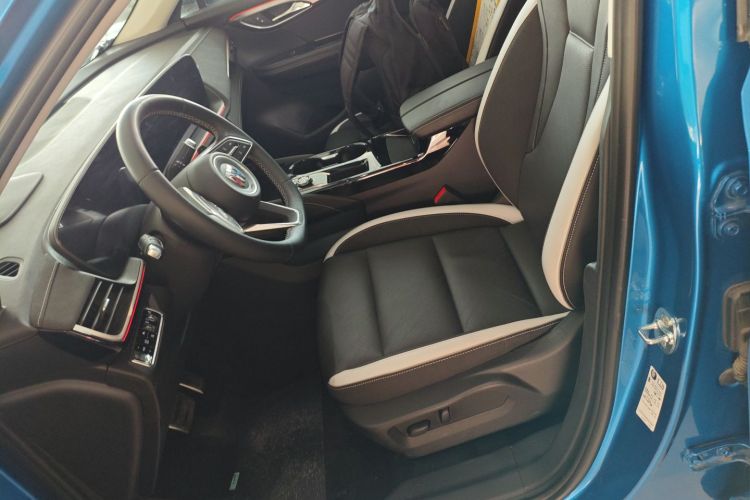 别克 2024款 昂科威S  25T 炫黑风尚版局部细节19