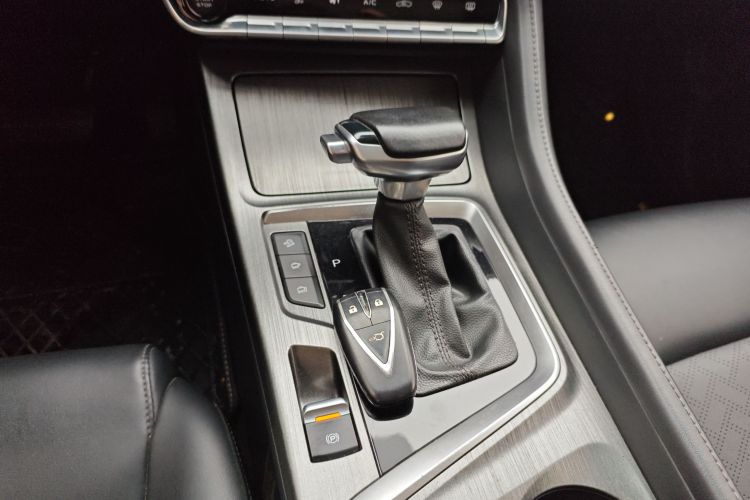 长安CS55PLUS 2020款 1.5T 自动炫动型中控内饰18