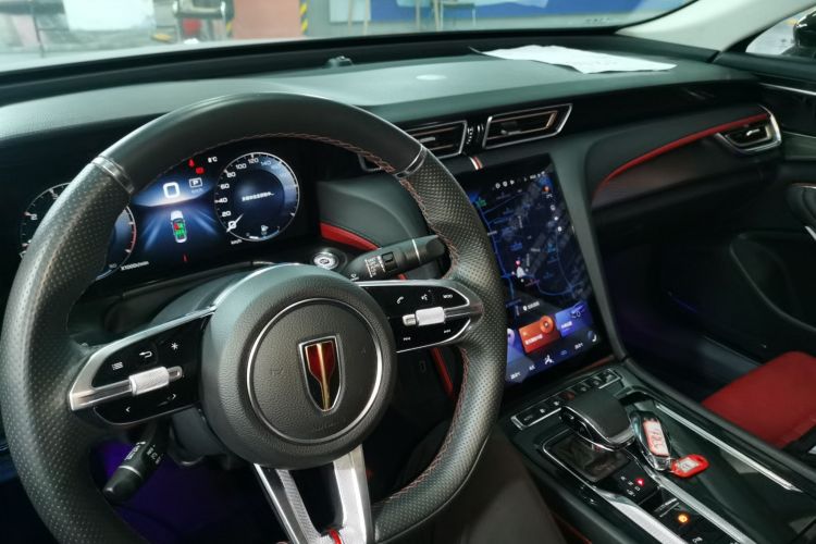 红旗H6 2023款 2.0T 致逸版中控内饰7002