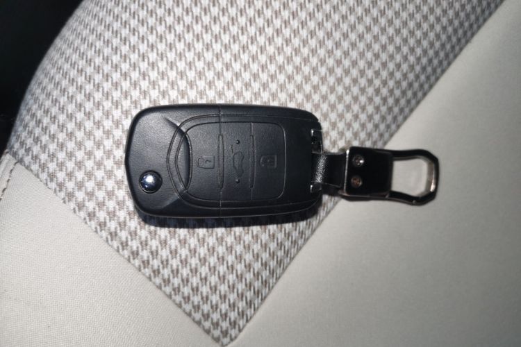 五菱汽车 宏光MINIEV 2025款 四门版 进阶款中控内饰11