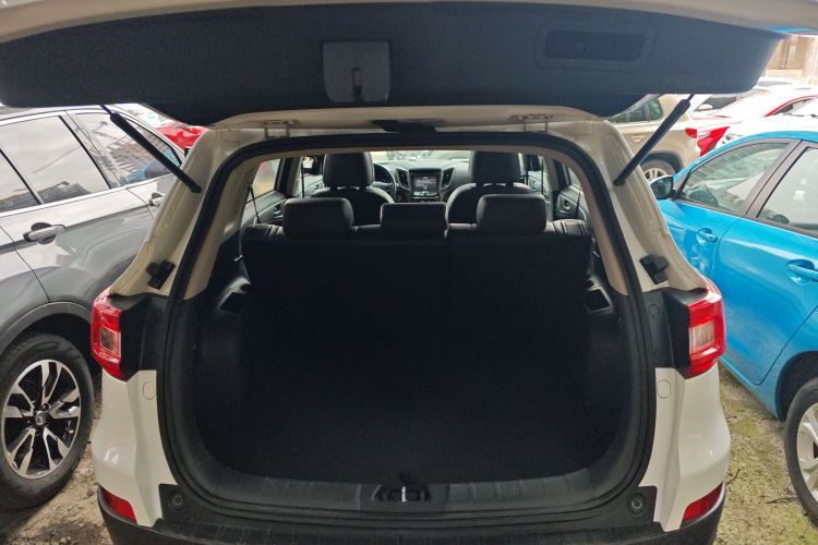 长安CS75 2014款 1.8T 自动尊贵型 国IV机舱底盘23