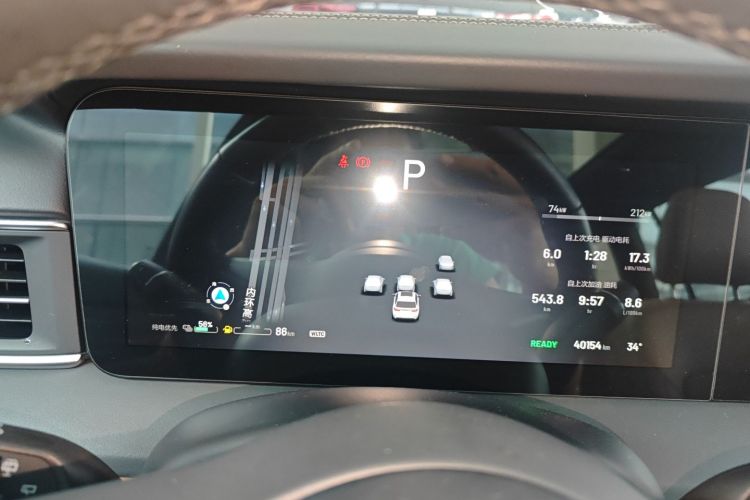 理想汽车 理想ONE 2021款 增程6座版局部细节14