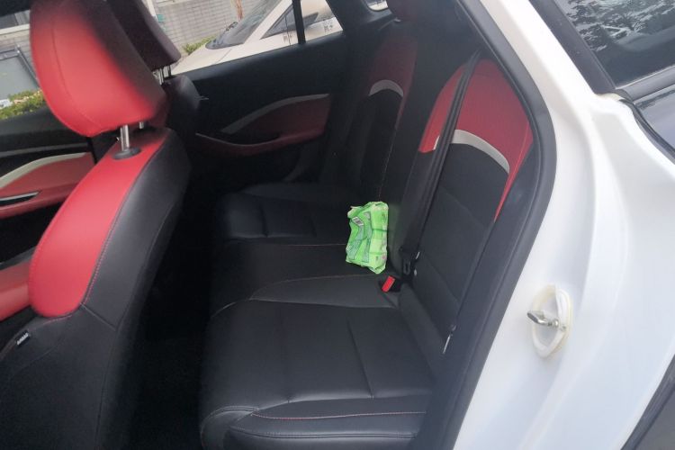 名爵 MG5 2021款 180DVVT CVT青春豪华版中控内饰21